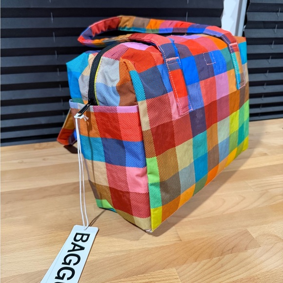 BAGGU madras patterned everyday cloud bag NWT - Picture 3 of 3